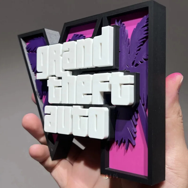 Soporte con el logotipo de GTA - Accessories For Your Gaming Room reseña y precio